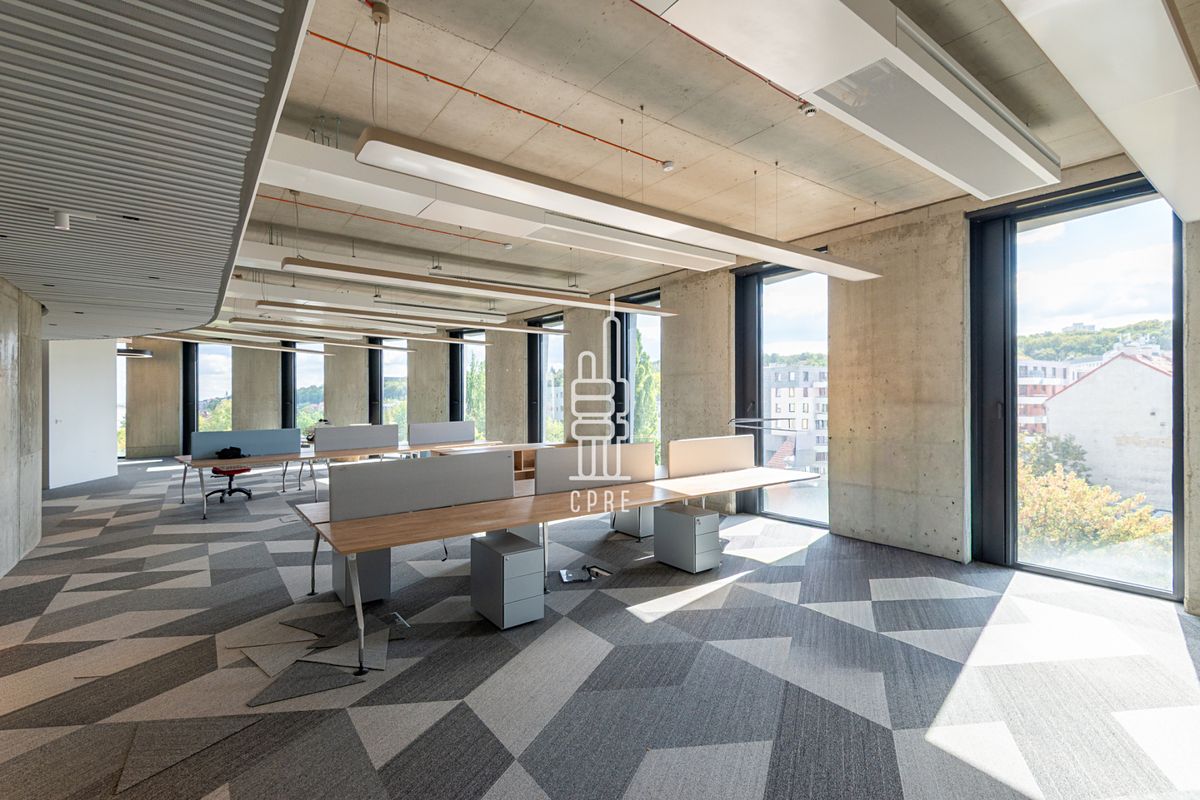 Pronájem kanceláře 447 m² – fotografie 2
