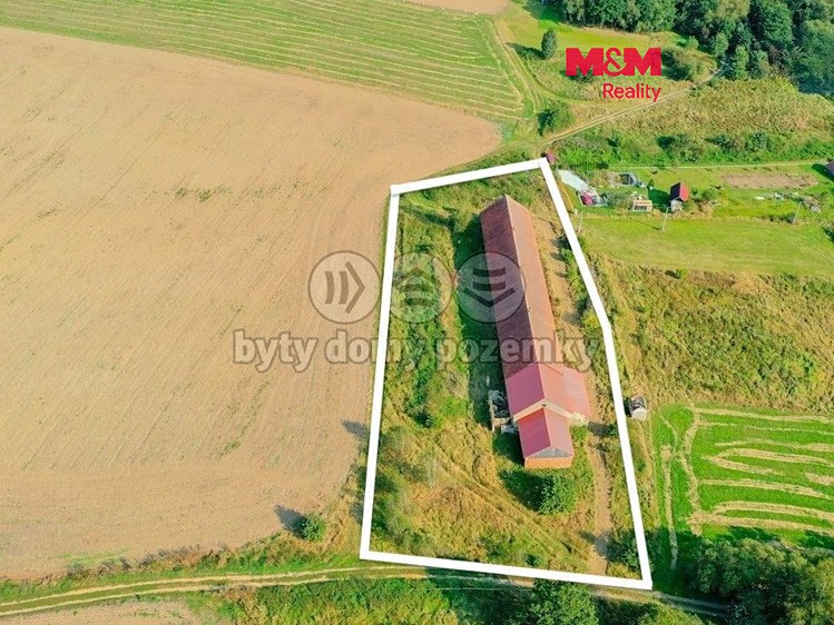 Gewerbefläche zum Kauf, 916 m² (1 von 7)