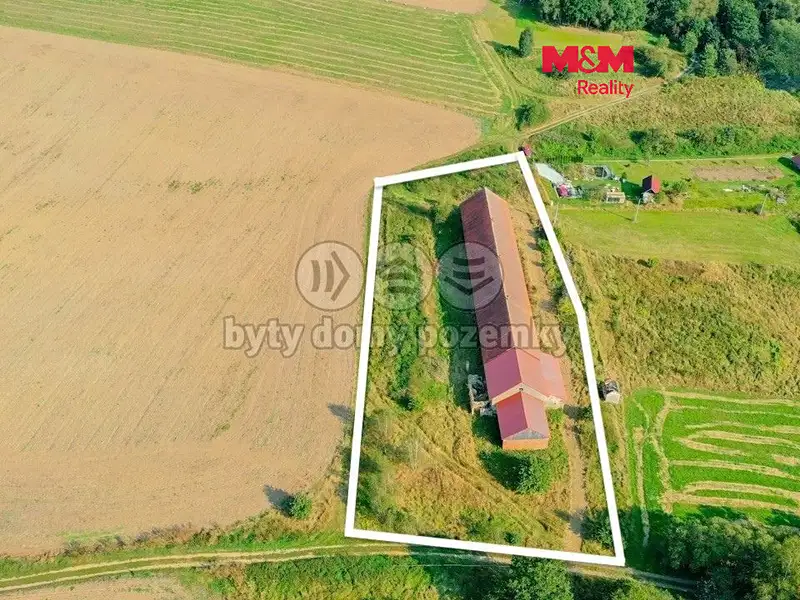 Prodej zemědělského objektu 916 m², Šebířov – náhled fotky 1