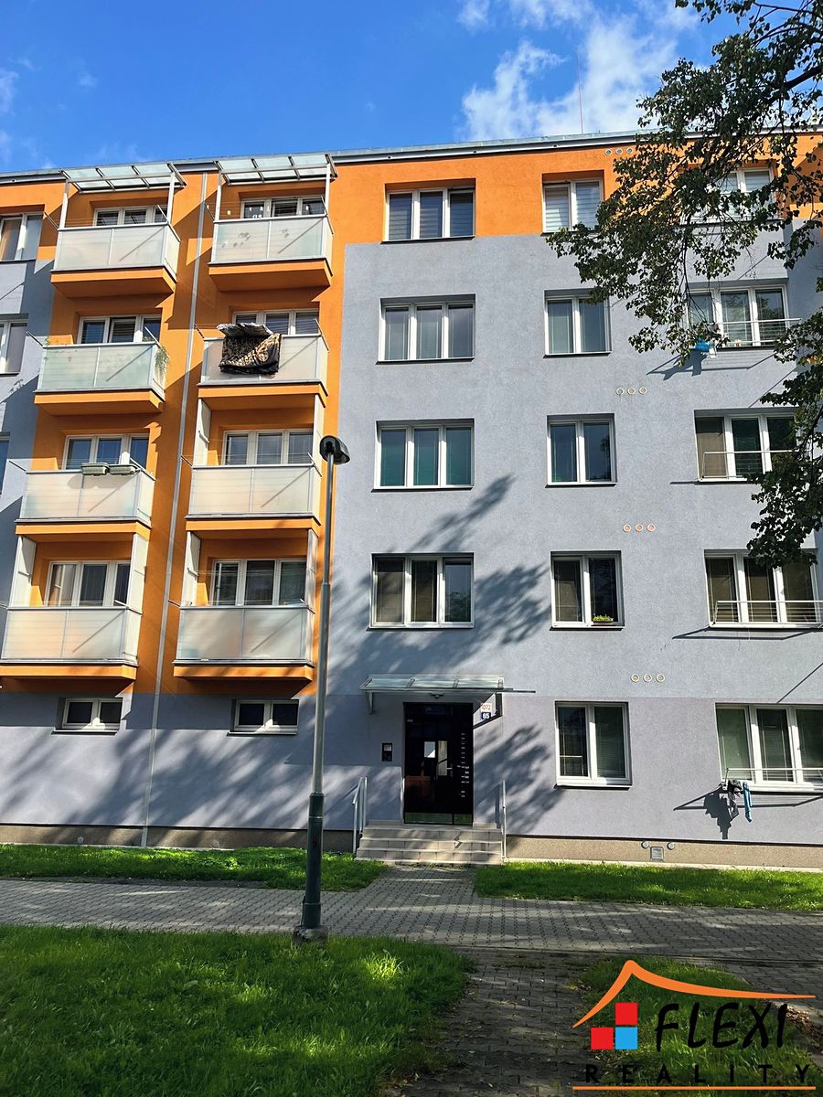 Pronájem bytu 2+1 50 m² – fotografie 2