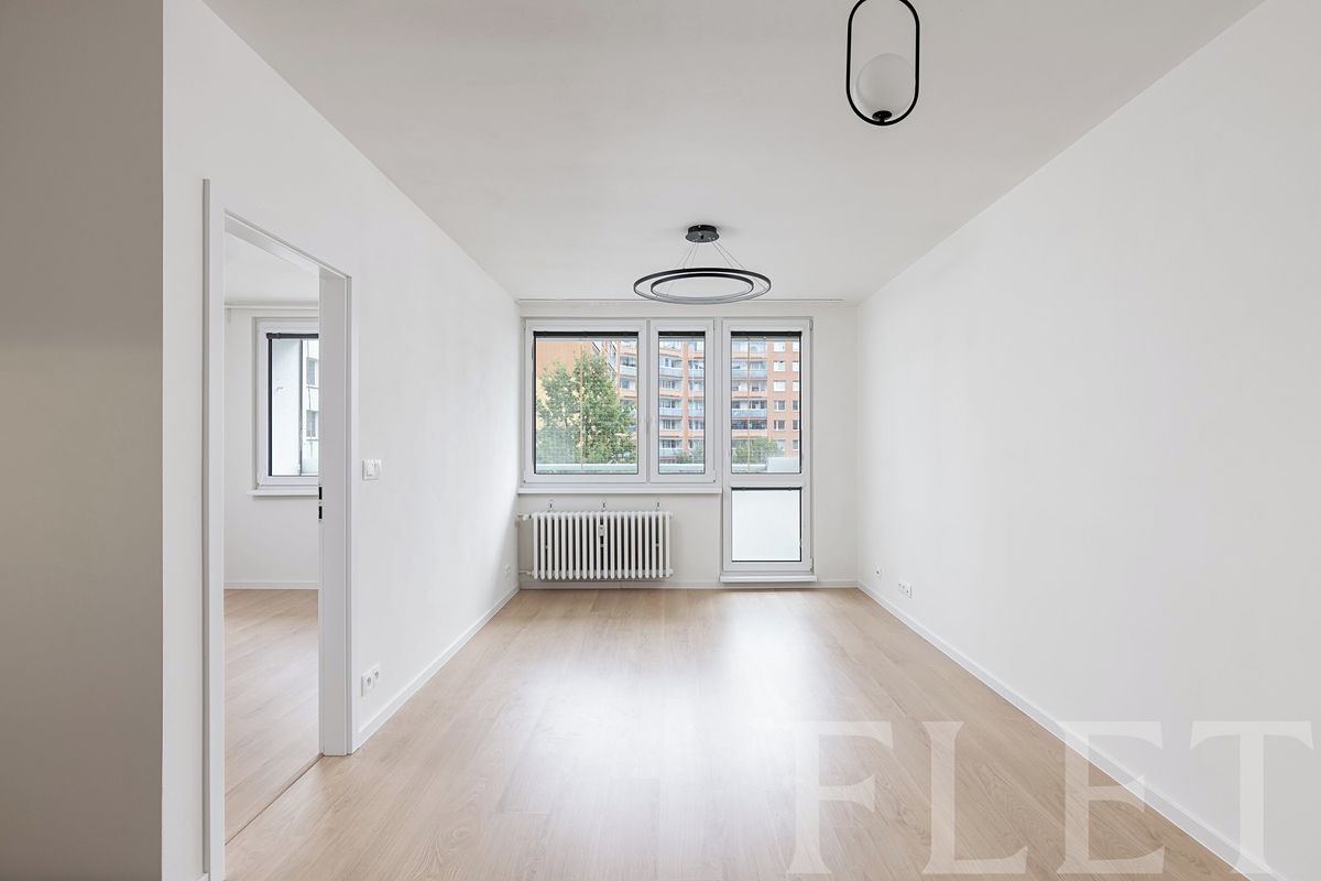 Pronájem bytu 2+kk 46 m² – fotografie 3