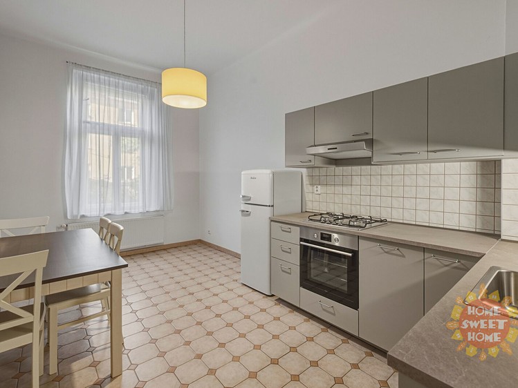 Gewerbefläche zur Miete, 85 m² (2 von 18)