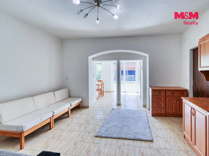 Prodej zemědělské usedlosti 260 m², pozemek 846 m², Horažďovice – náhled fotky 2