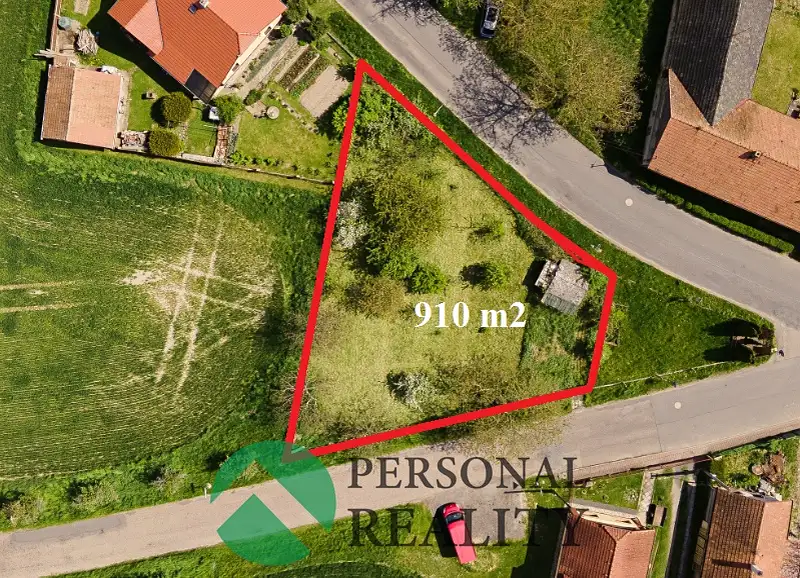 Prodej stavebního pozemku 910 m², Moravany – náhled fotky 2