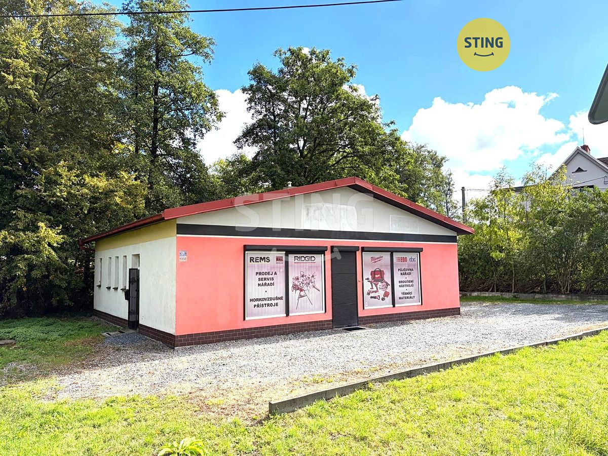 Prodej skladového prostoru 111 m²