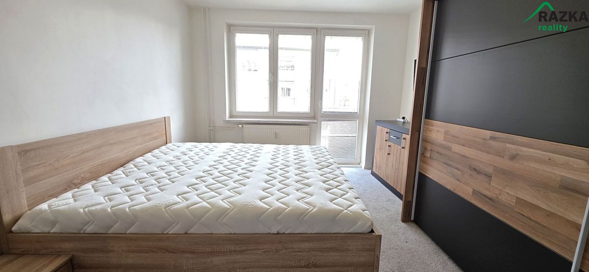 Pronájem bytu 3+1 80 m² – fotografie 5