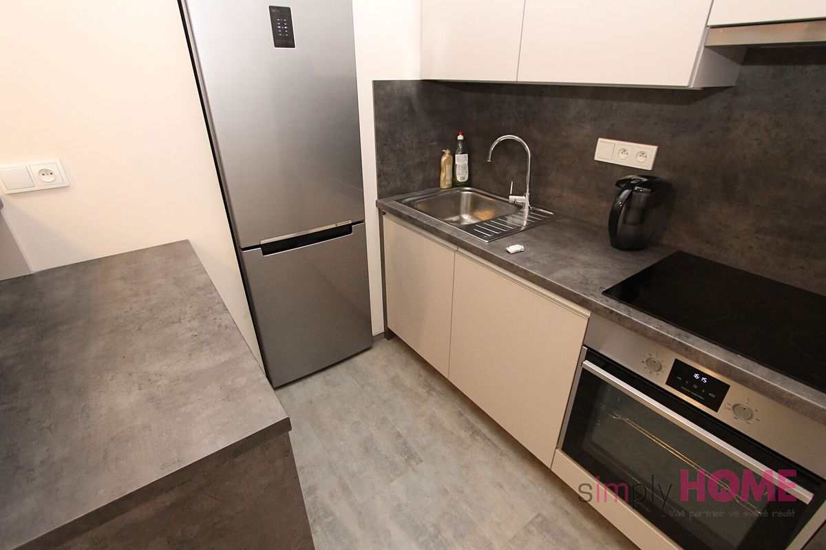 Pronájem bytu 3+kk 65 m² – fotografie 3