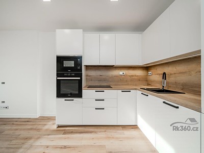 Pronájem bytu 3+kk, 58 m² (3 z 20)