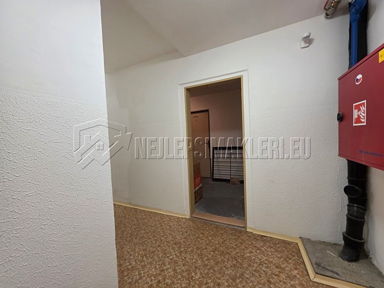 Wohnung 4+1 zum Kauf, 84 m² (31 von 34)