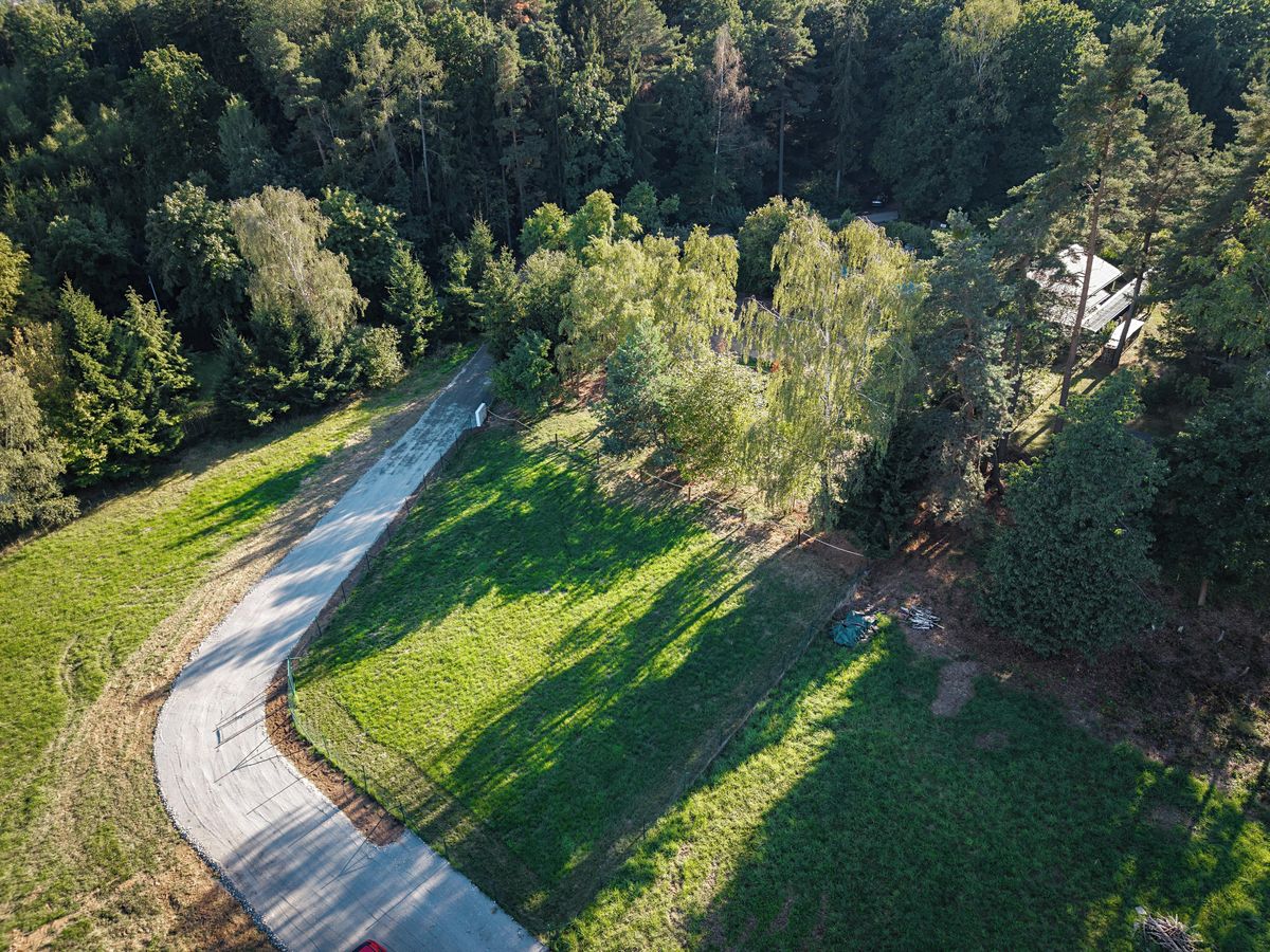 Prodej stavebního pozemku 1172 m² – fotografie 4