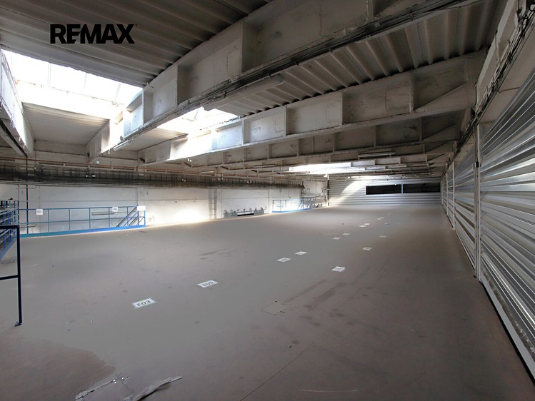 Gewerbefläche zur Miete, 990 m² (2 von 18)