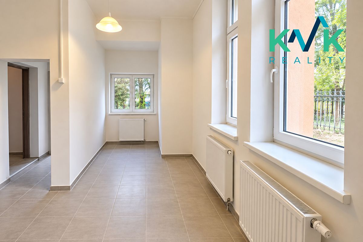 Prodej komerční nemovitosti 100 m² – fotografie 4