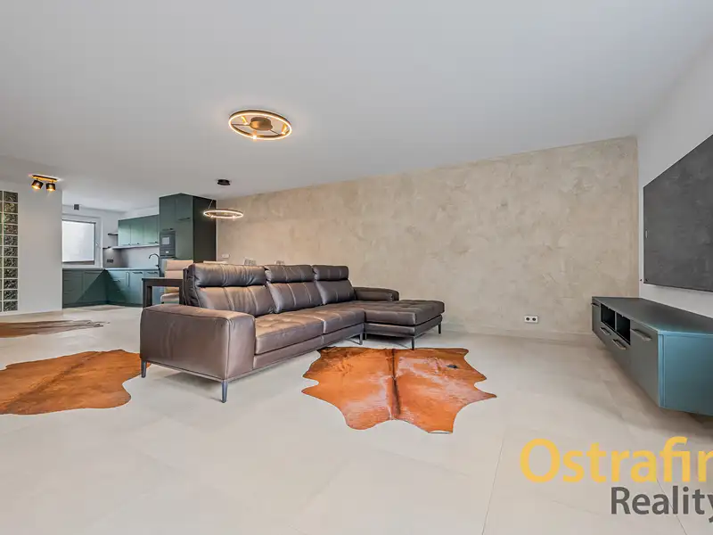 Prodej rodinného domu 260 m², pozemek 150 m², Ostrava – náhled fotky 3