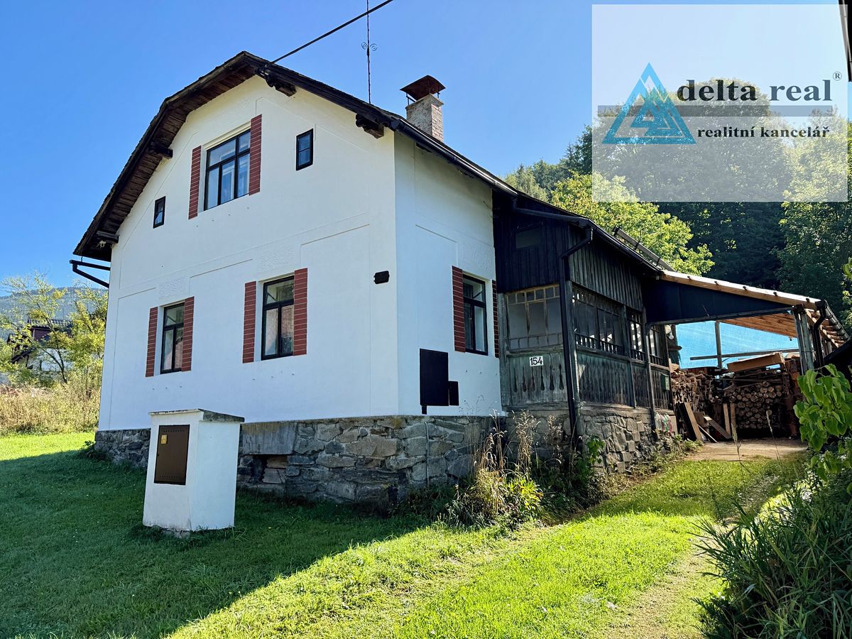Prodej rodinného domu 90 m², pozemek 1008 m²