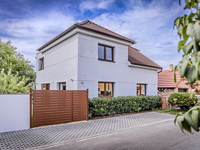 Prodej  rodinného domu 128 m², pozemek 459 m²