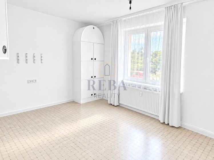 Prodej bytu 3+1, 83 m² (7 z 10)