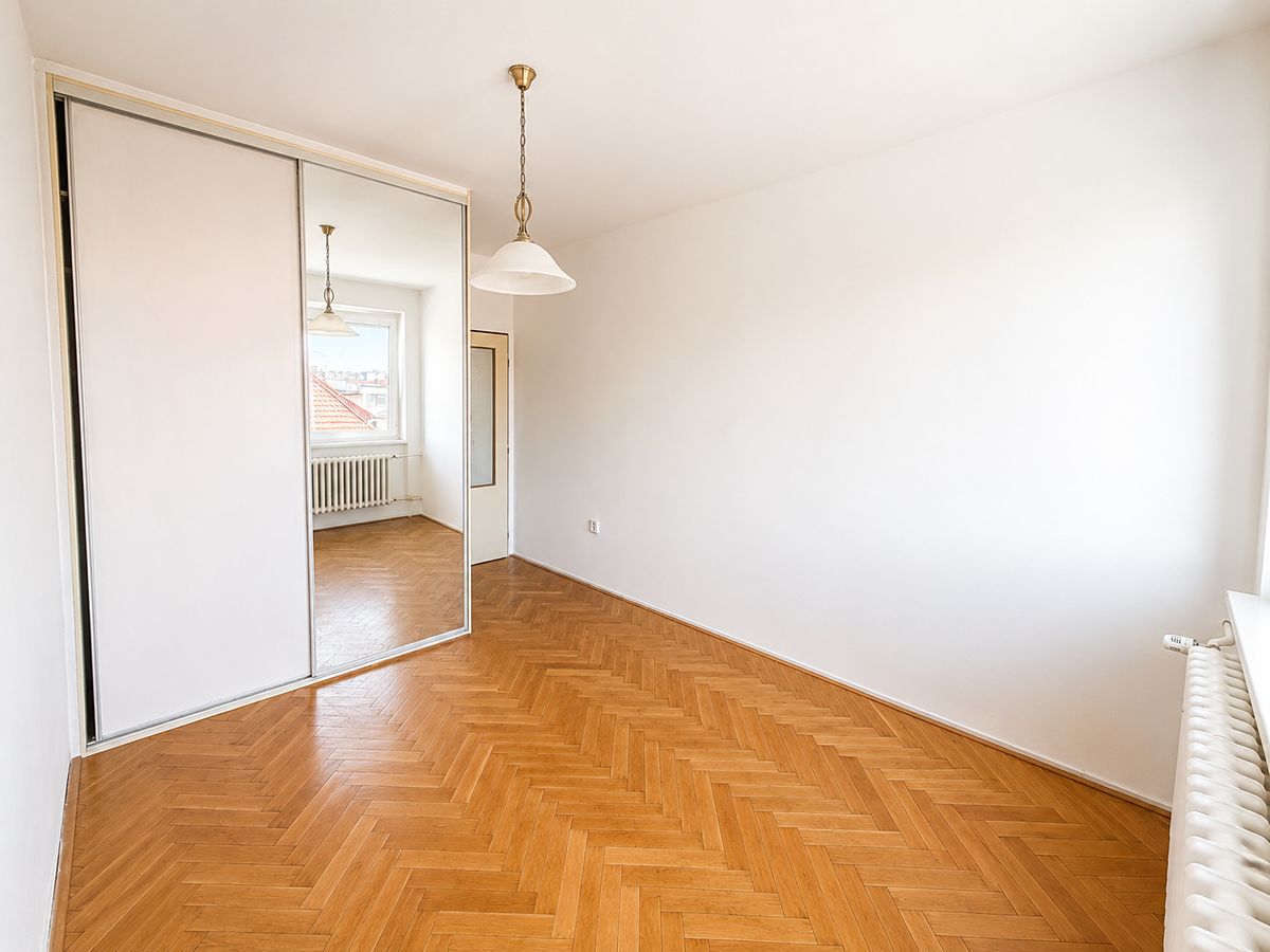 Pronájem bytu 3+1 82 m² – fotografie 3