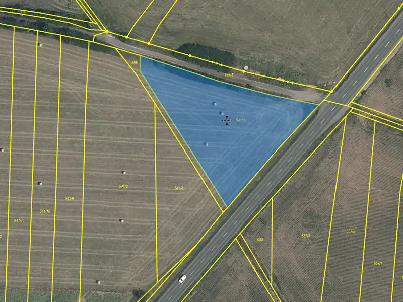 Dražba pole 5248 m², Kleneč – náhled fotky 1