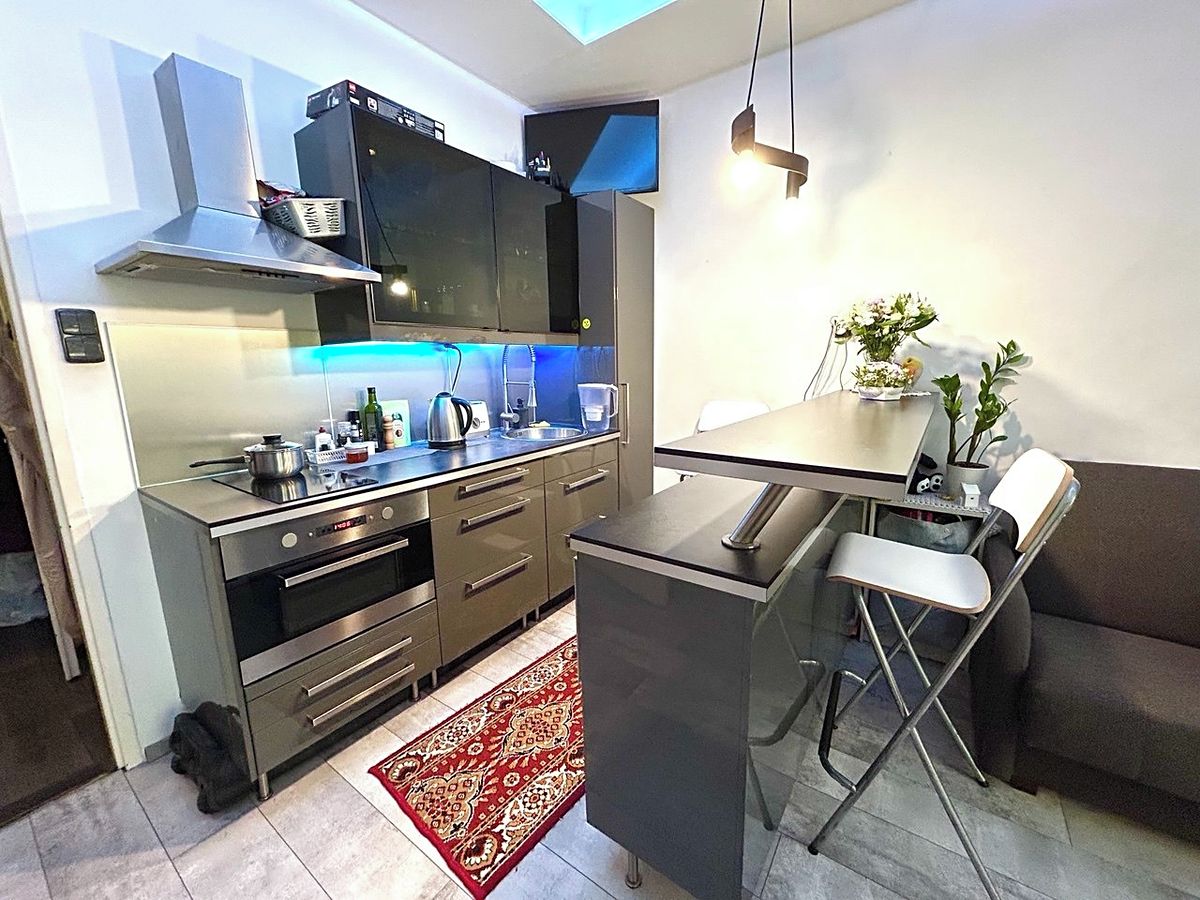 Pronájem bytu 1+kk 20 m² – fotografie 2