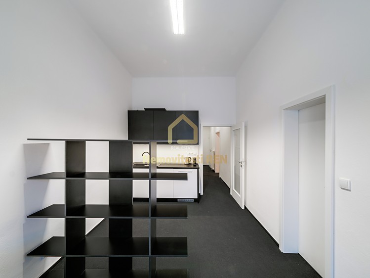 Комерційне приміщення в оренду, 113 м² (8 з 15)