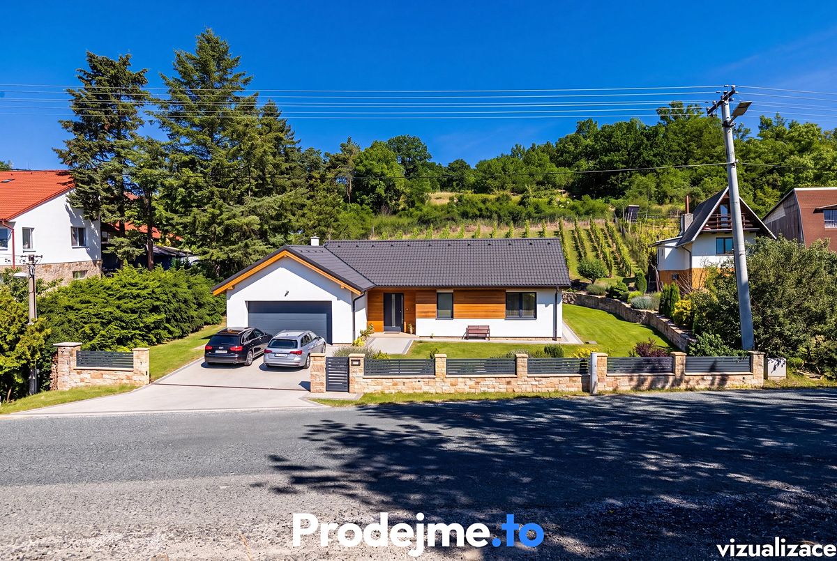 Prodej stavebního pozemku 7165 m²