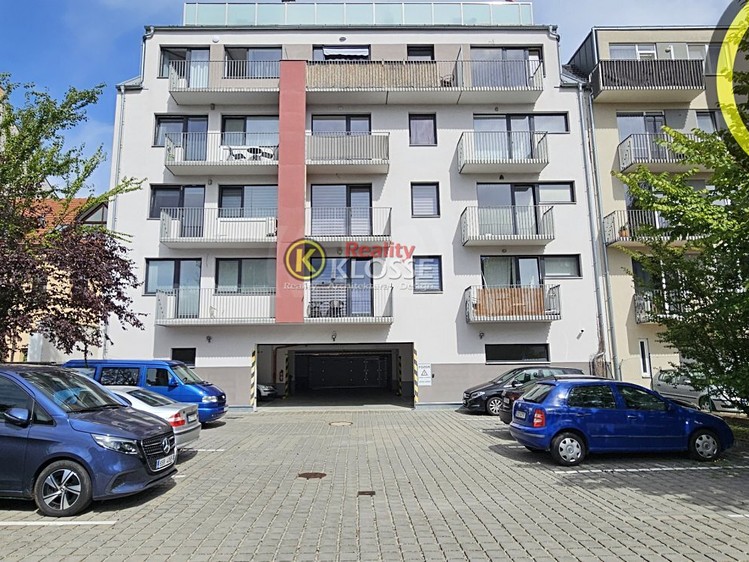Нерухомість в оренду, 15 м² (2 з 3)