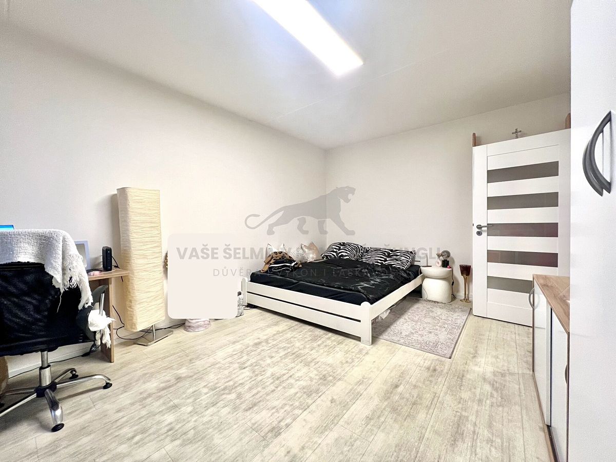 Pronájem bytu 1+kk 30 m² – fotografie 2