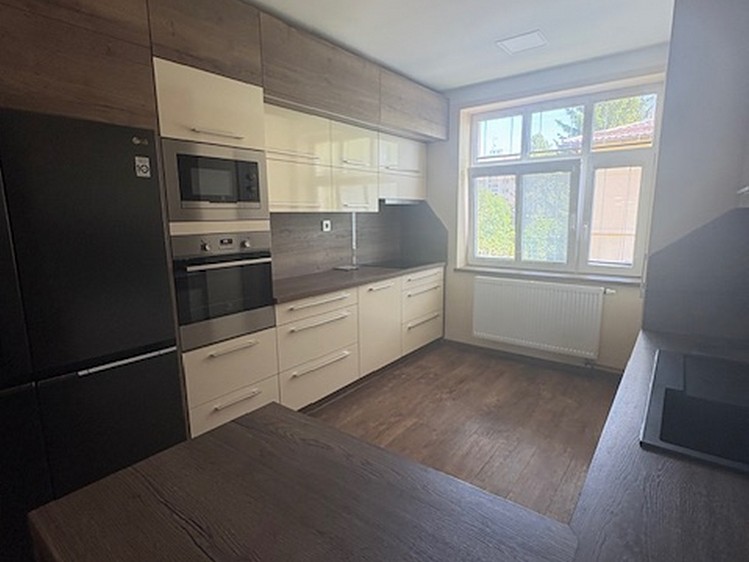Wohnung 2+1 zum Kauf, 74 m² (2 von 17)