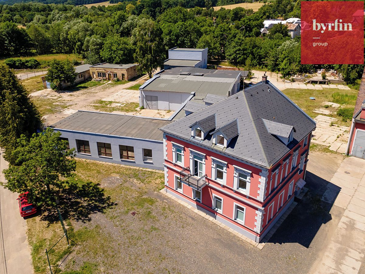 Prodej výrobní haly, prostoru 12420 m²