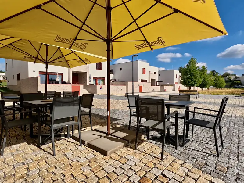 Prodej restaurace 300 m², Praha – náhled fotky 1