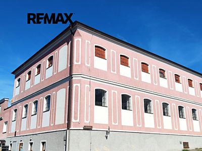 Pronájem skladového prostoru 400000 m²