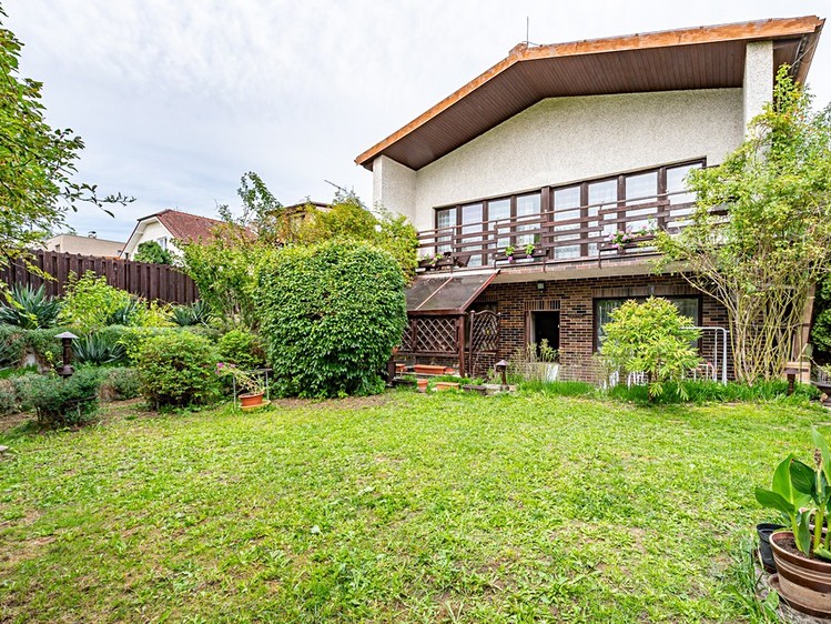 Будинок на продаж, 360 м² (15 з 15)