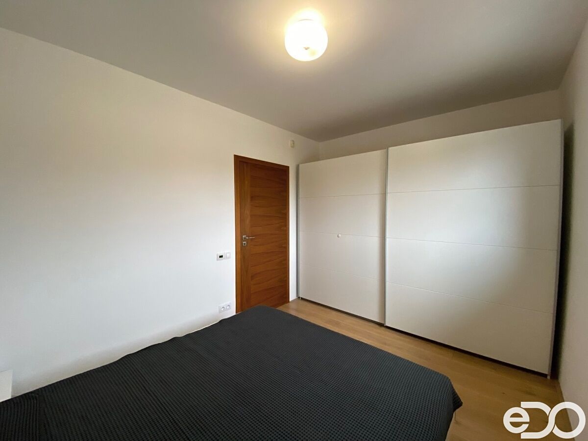 Pronájem bytu 2+kk 48 m² – fotografie 4