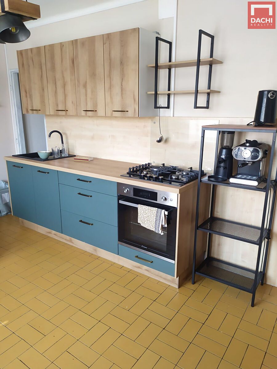 Pronájem bytu 2+1 64 m² – fotografie 2