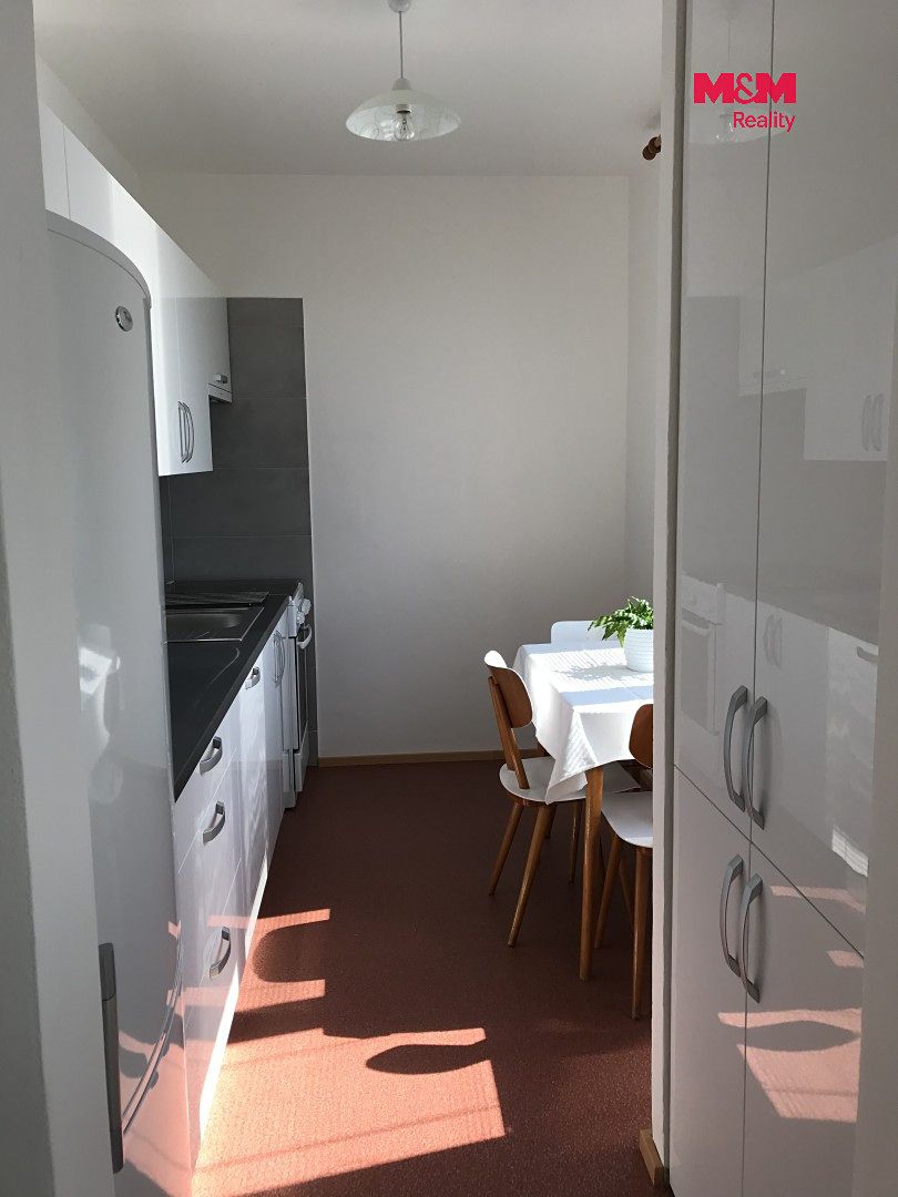Pronájem bytu 2+1 56 m² – fotografie 4