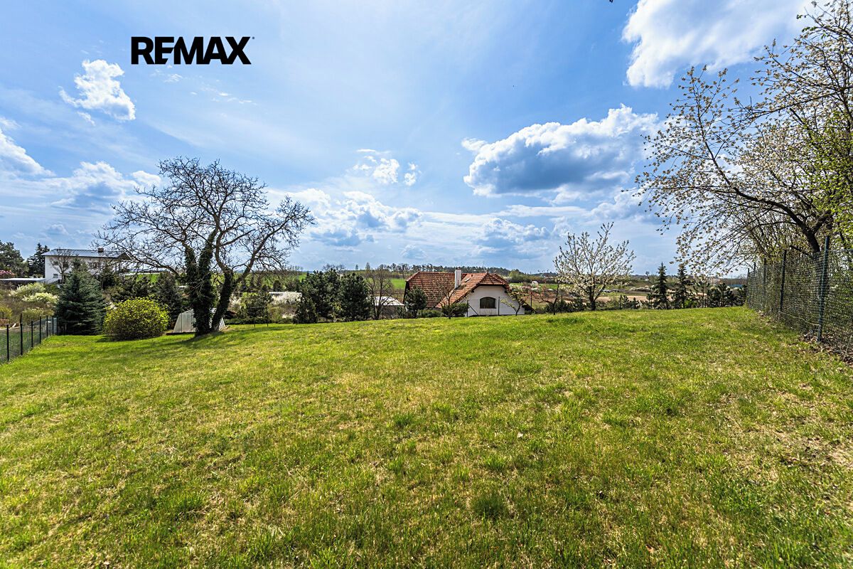 Prodej stavebního pozemku 1550 m²