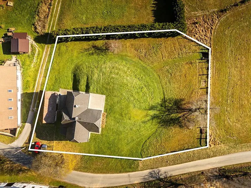 Prodej chalupy 230 m², pozemek 2845 m², Horní Stropnice – náhled fotky 3