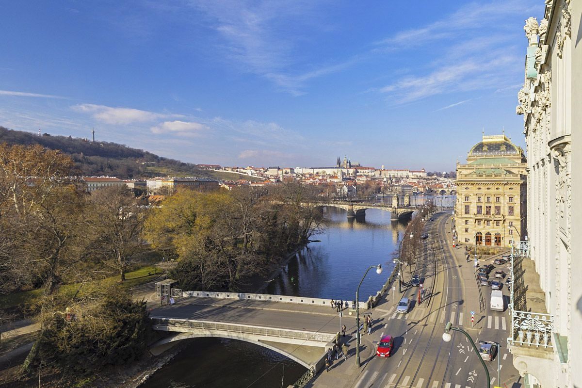 Pronájem bytu 3+kk 92 m²