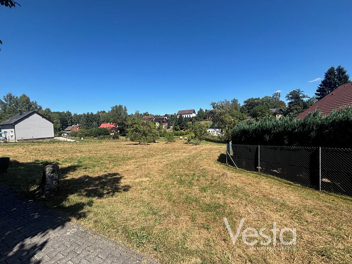 Prodej stavebního pozemku 2523 m²