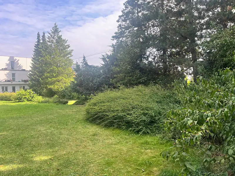 Dražba činžovního domu 1000 m², Komorní Lhotka – náhled fotky 3