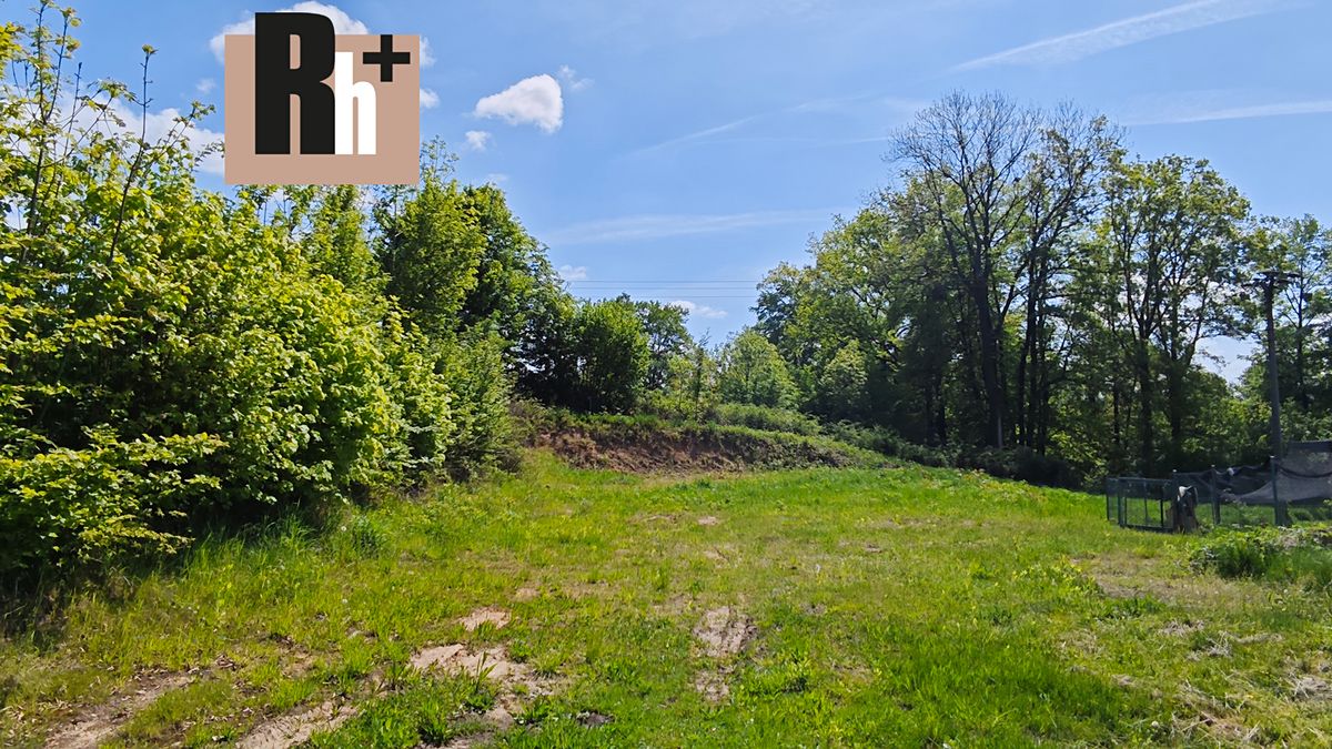 Prodej stavebního pozemku 1328 m² – fotografie 2