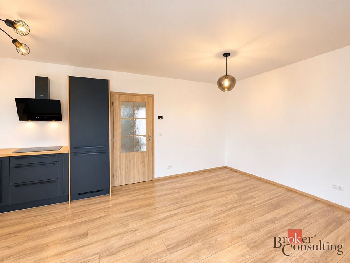 Pronájem bytu 3+kk 74 m² – fotografie 4