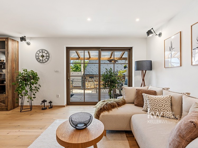 Prodej domu, 180 m² (3 z 42)