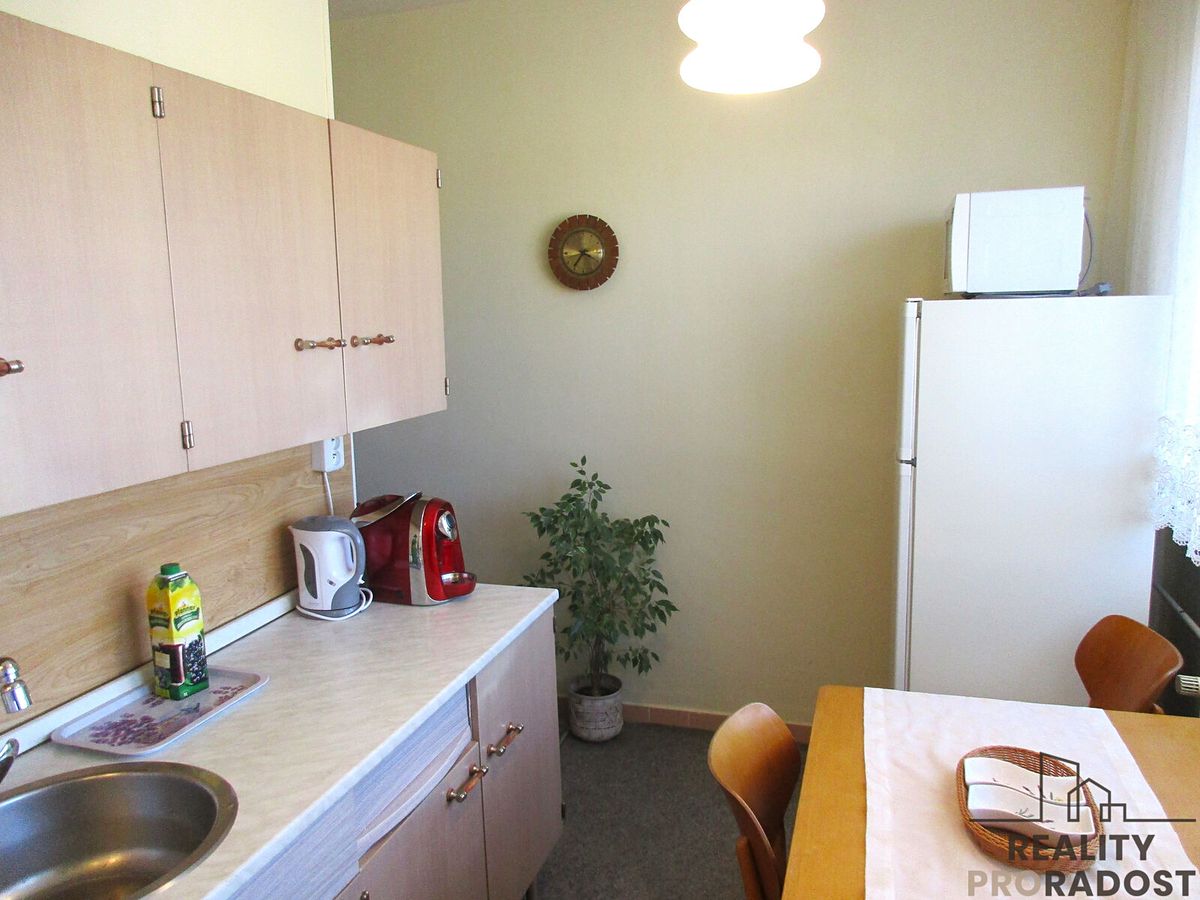 Pronájem bytu 2+1 55 m² – fotografie 2