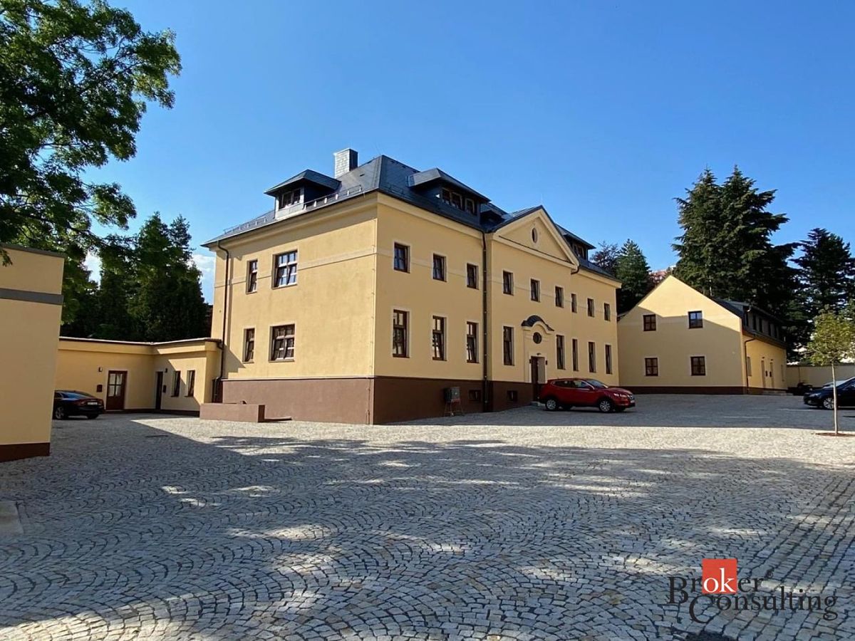 Pronájem bytu 1+1 35 m²