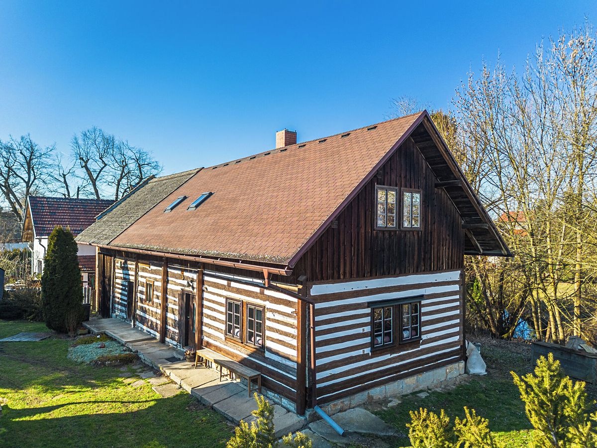 Prodej chalupy 105 m², pozemek 816 m²
