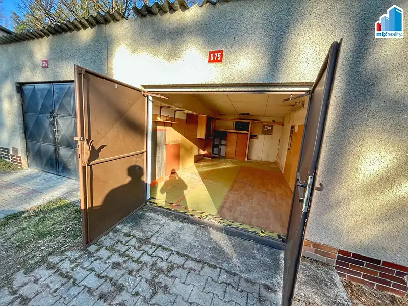 Prodej garáže 23 m², Tlučná – náhled fotky 2