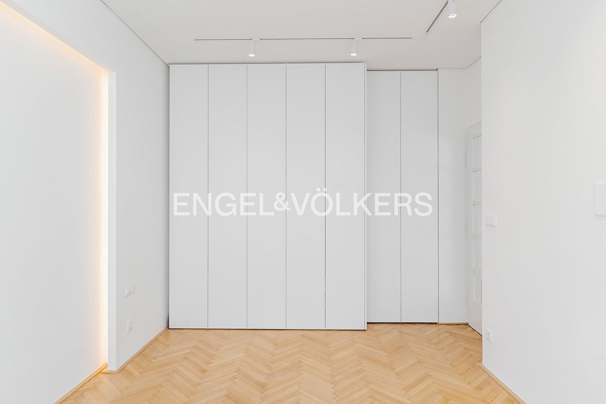 Pronájem bytu 2+kk 67 m² – fotografie 5