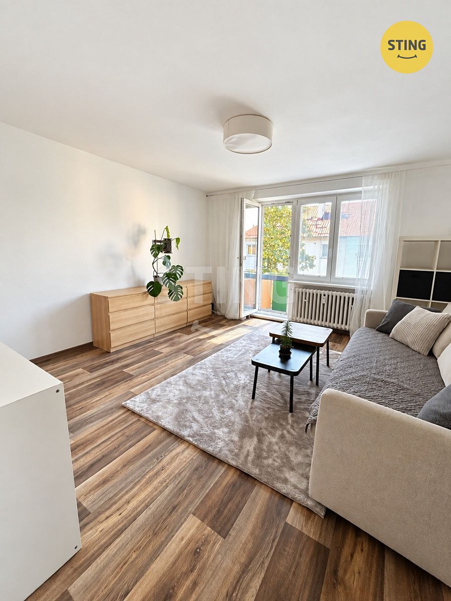 Pronájem bytu 2+1 54 m² – fotografie 5