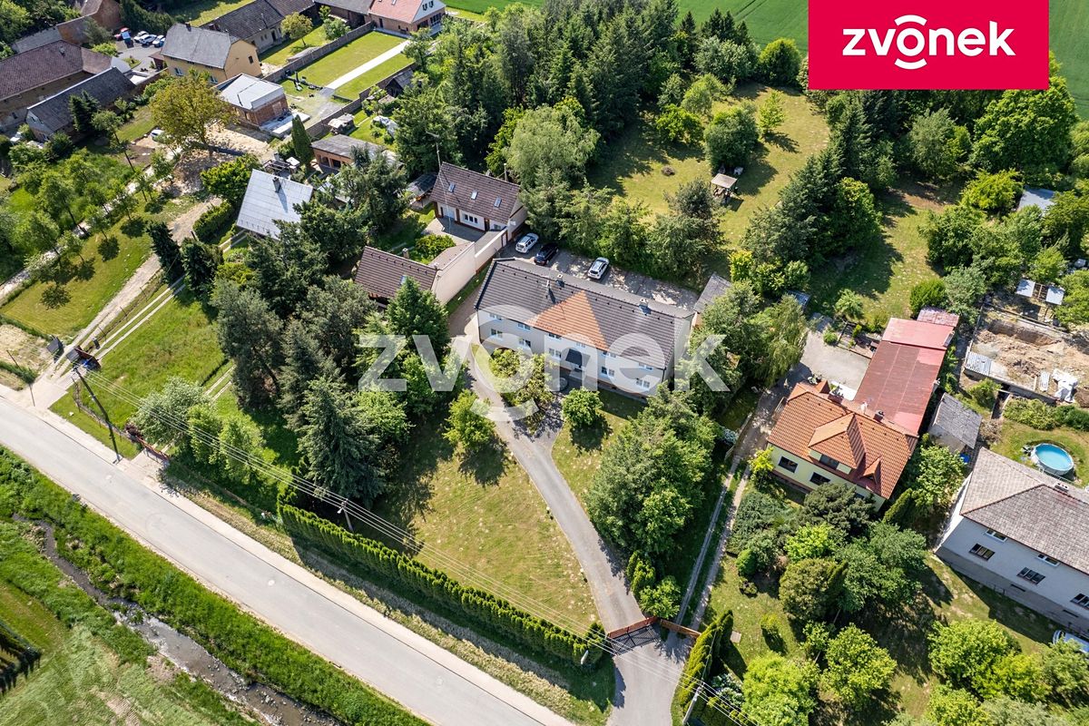 Prodej komerčního pozemku 4200 m² – fotografie 2